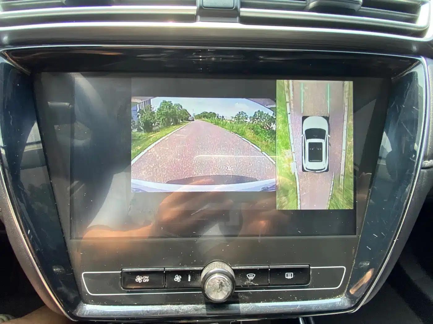 Roewe i5 2019 1.5L Automatic 4G Connected Langhao Edition — миниатюра 15