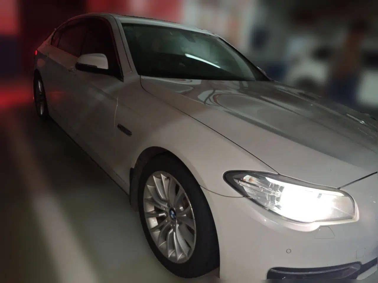BMW 5 Series 2014 525Li Luxury Design Package — миниатюра 3