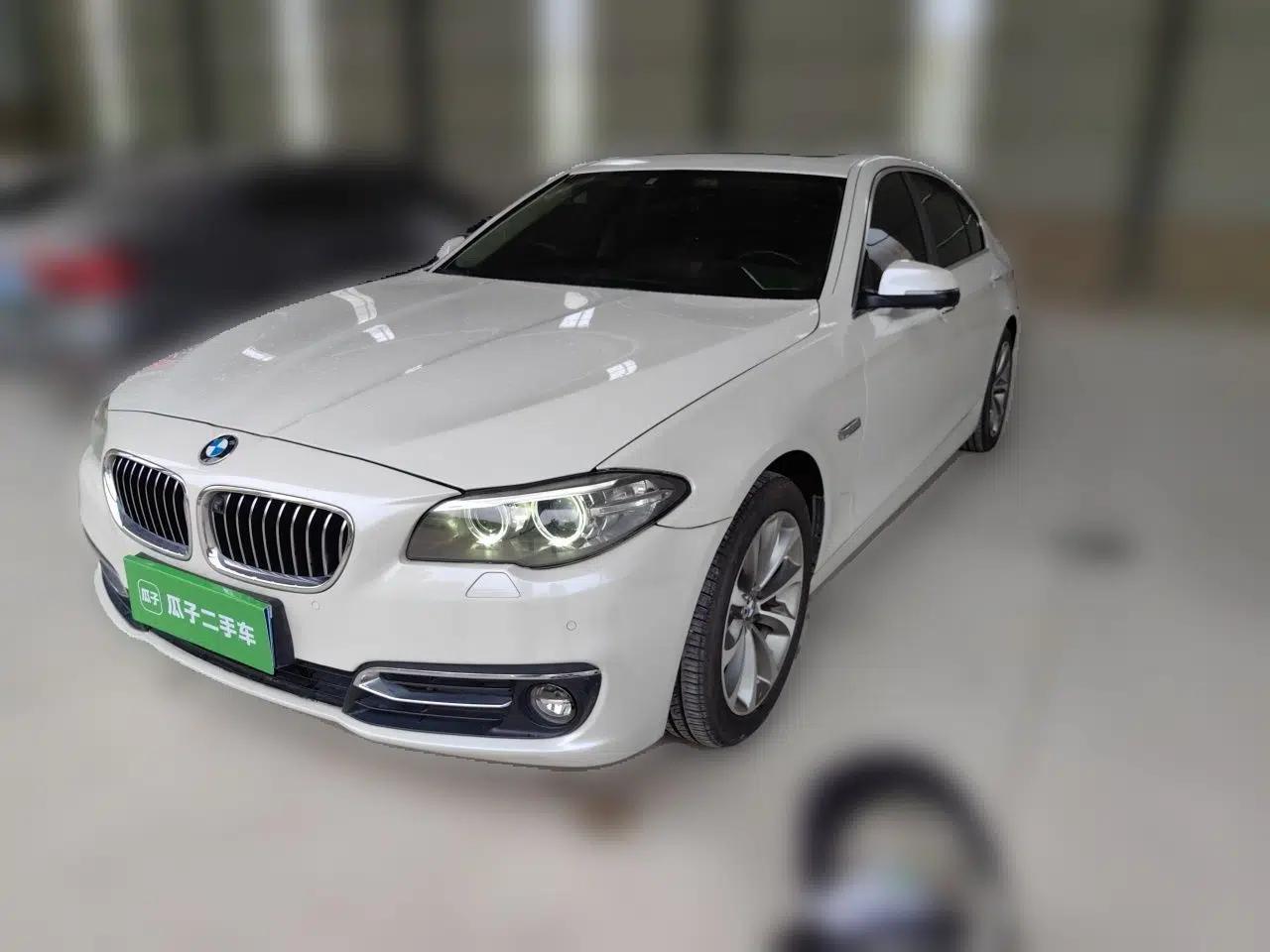 BMW 5 Series 2017 525Li Leading Model — миниатюра 1