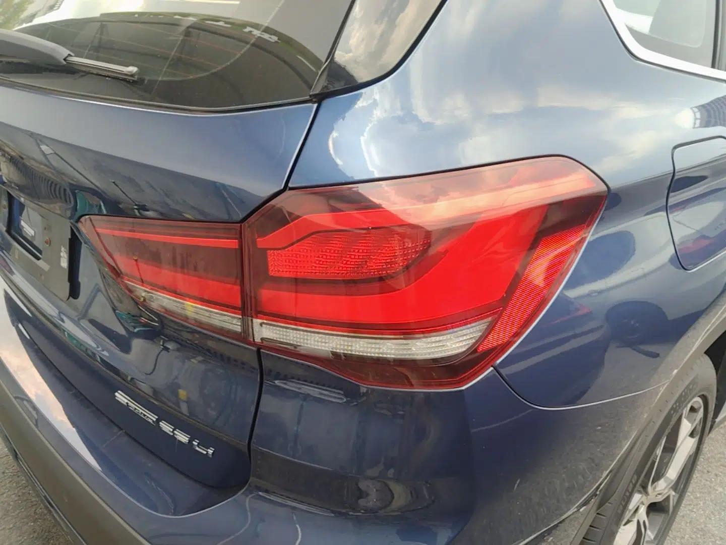 BMW X1 2021 sDrive25Li Leading Model — миниатюра 9