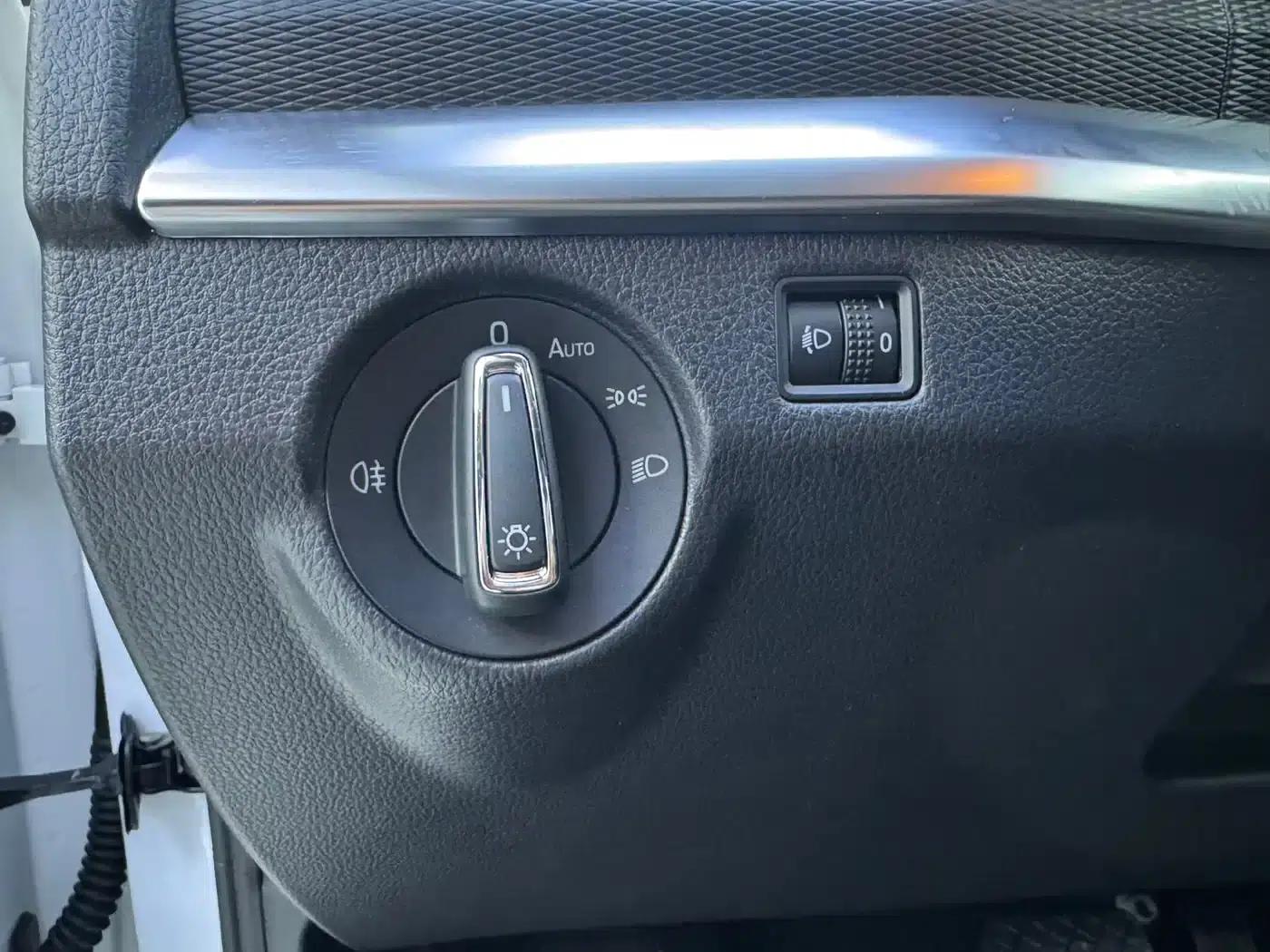 Kamiq 2023 1.5L Automatic Comfort Edition — миниатюра 11