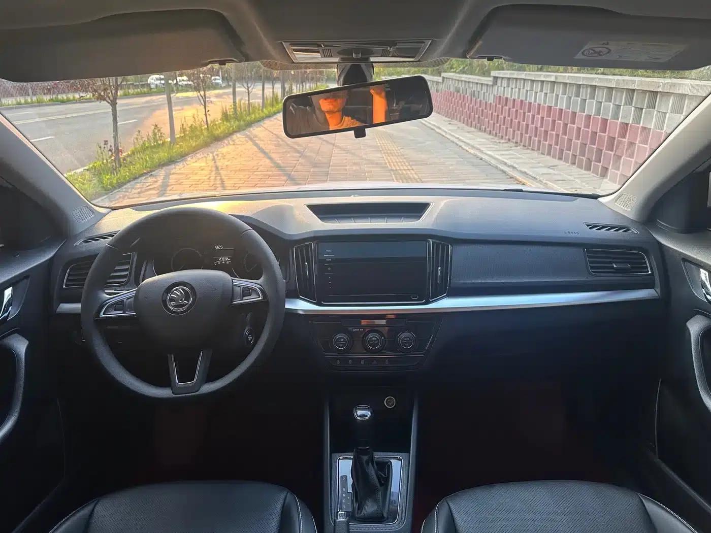 Kamiq 2022 1.5L Automatic Comfort Edition — миниатюра 6