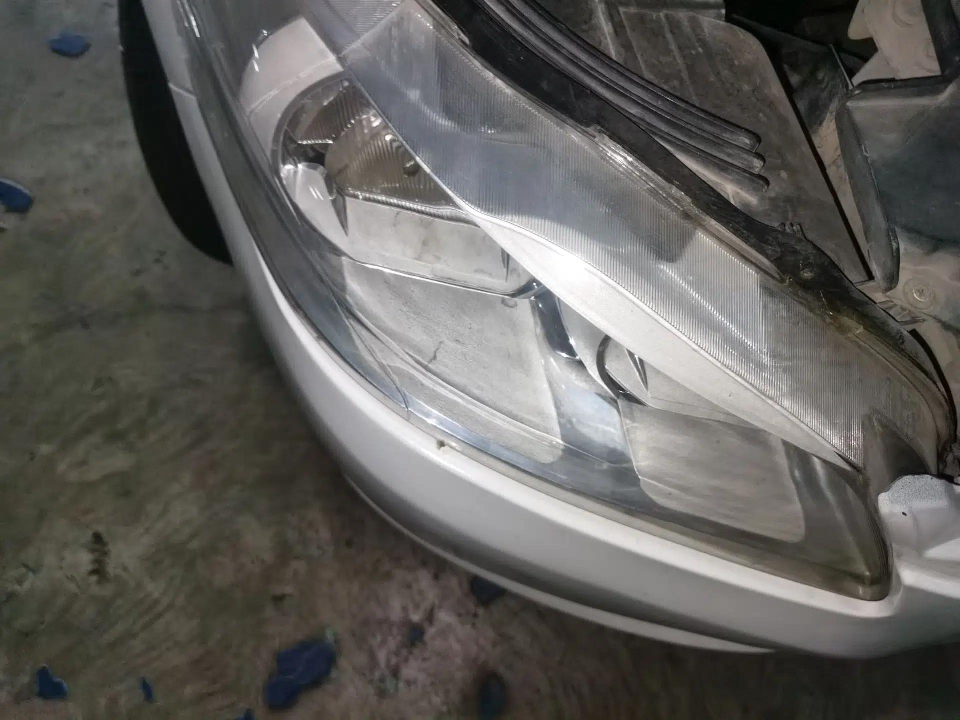 Peugeot 301 2014 1.6L Manual Comfort Edition — миниатюра 7