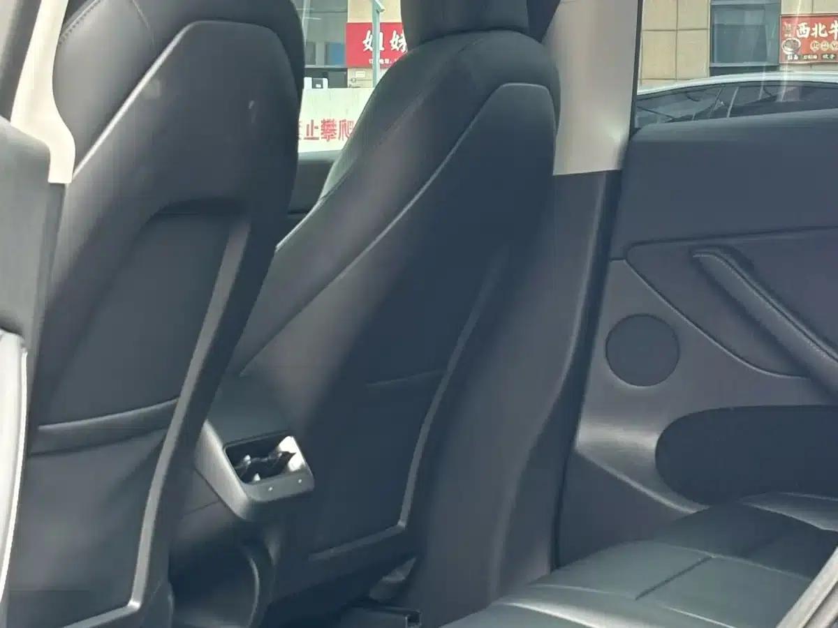 Model Y 2022 Rear-Wheel Drive — миниатюра 6
