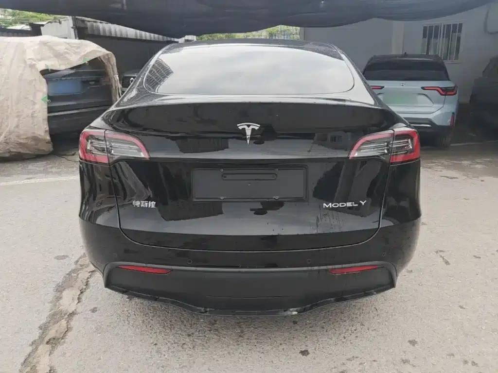 Model Y 2022 Long Range All-Wheel Drive — миниатюра 6