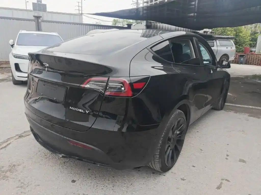 Model Y 2022 Long Range All-Wheel Drive — миниатюра 7