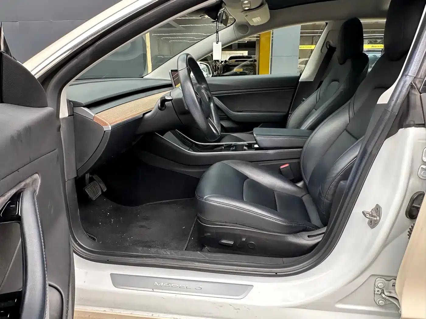 Imported 2019 Model 3 Long Range Rear-Wheel Drive — миниатюра 3