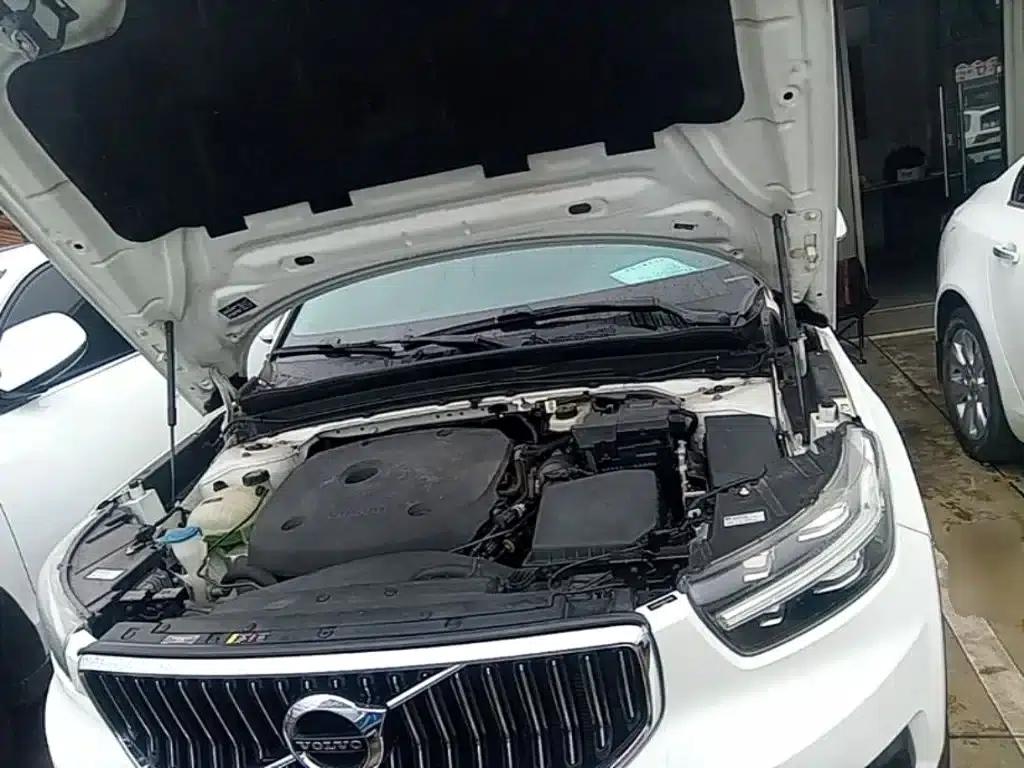 2021 Volvo XC40 T4 AWD Inscription Luxury Edition — миниатюра 20