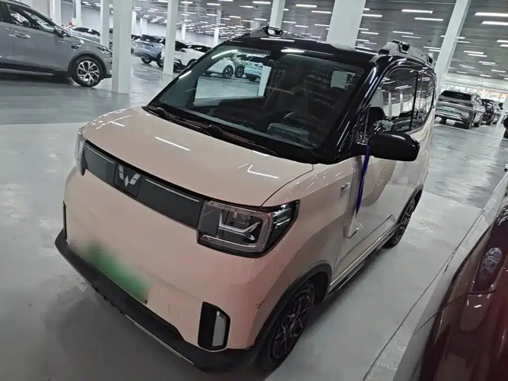 Hongguang MINIEV 2022 GAMEBOY 200km Sport Edition (Lithium Iron Phosphate) — миниатюра 1