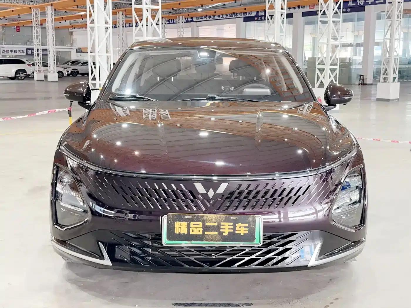 Wuling Xingguang 2023 Model 70 Standard Edition — миниатюра 2