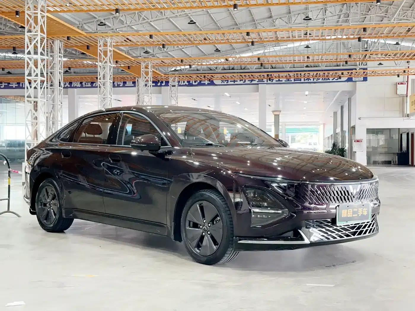 Wuling Xingguang 2023 Model 70 Standard Edition — миниатюра 3