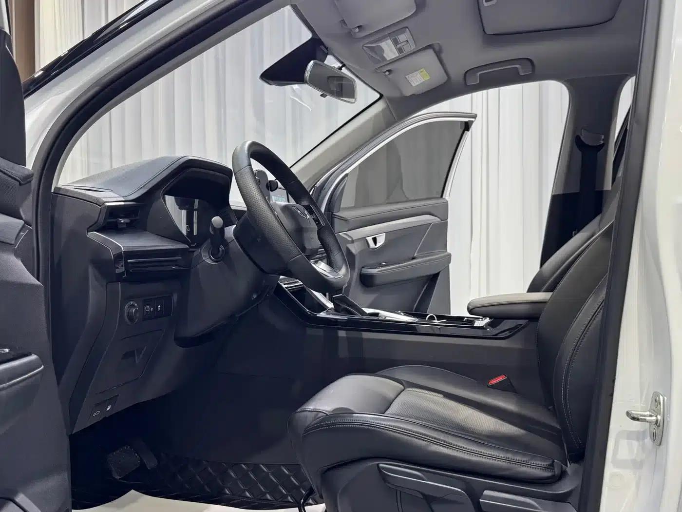 Wuling Xingchen 2021 1.5T CVT Star Edition — миниатюра 9