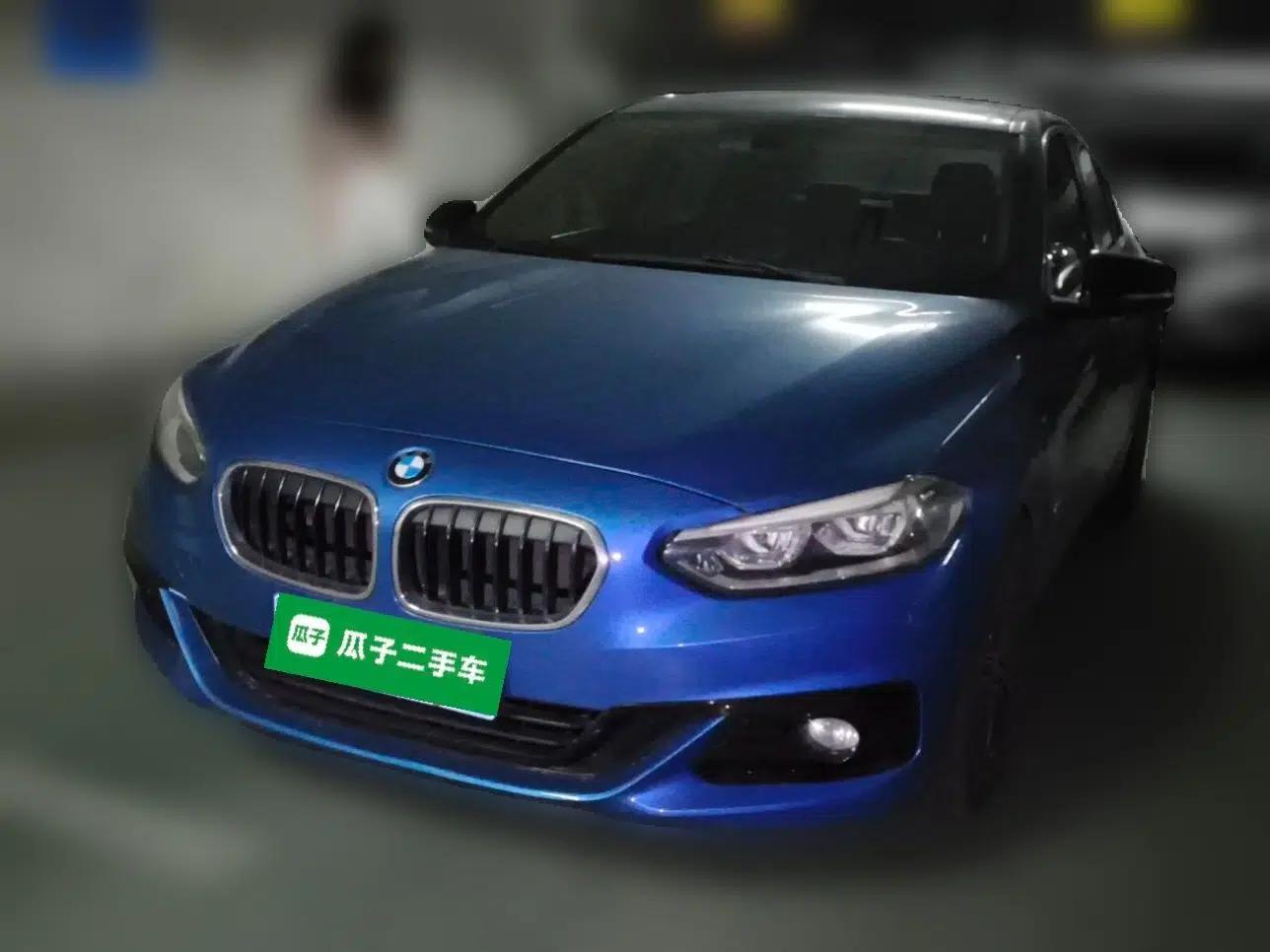 BMW 1 Series 2017 118i Sport Edition — миниатюра 1