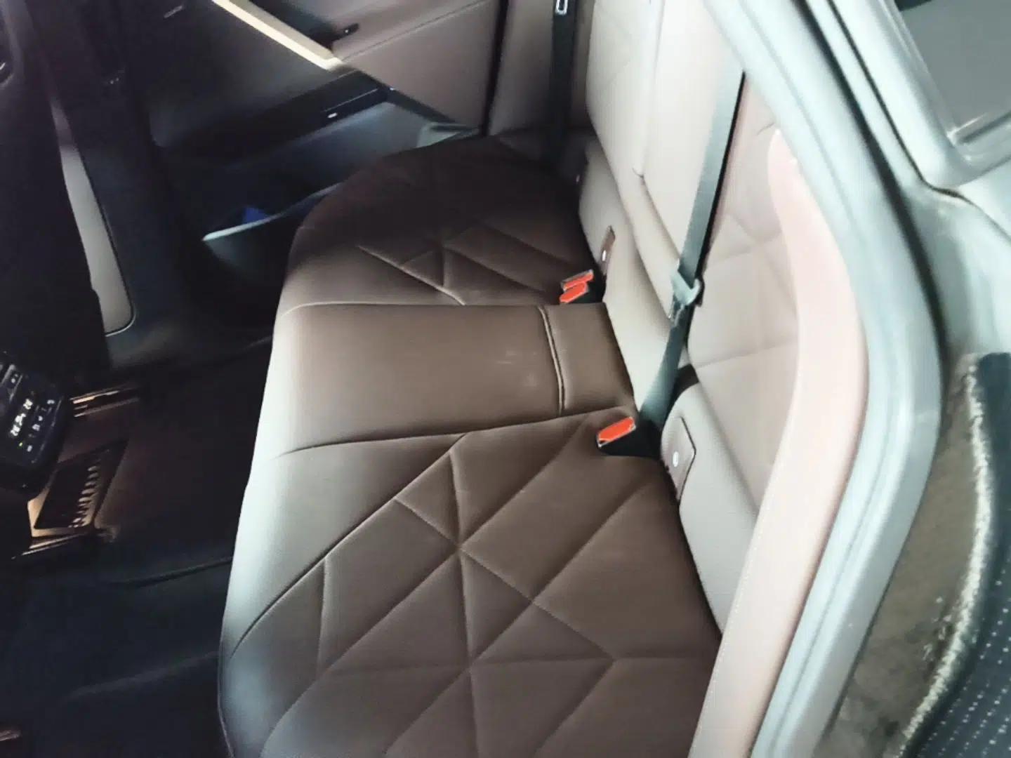 BMW iX 2022 xDrive40 — миниатюра 28