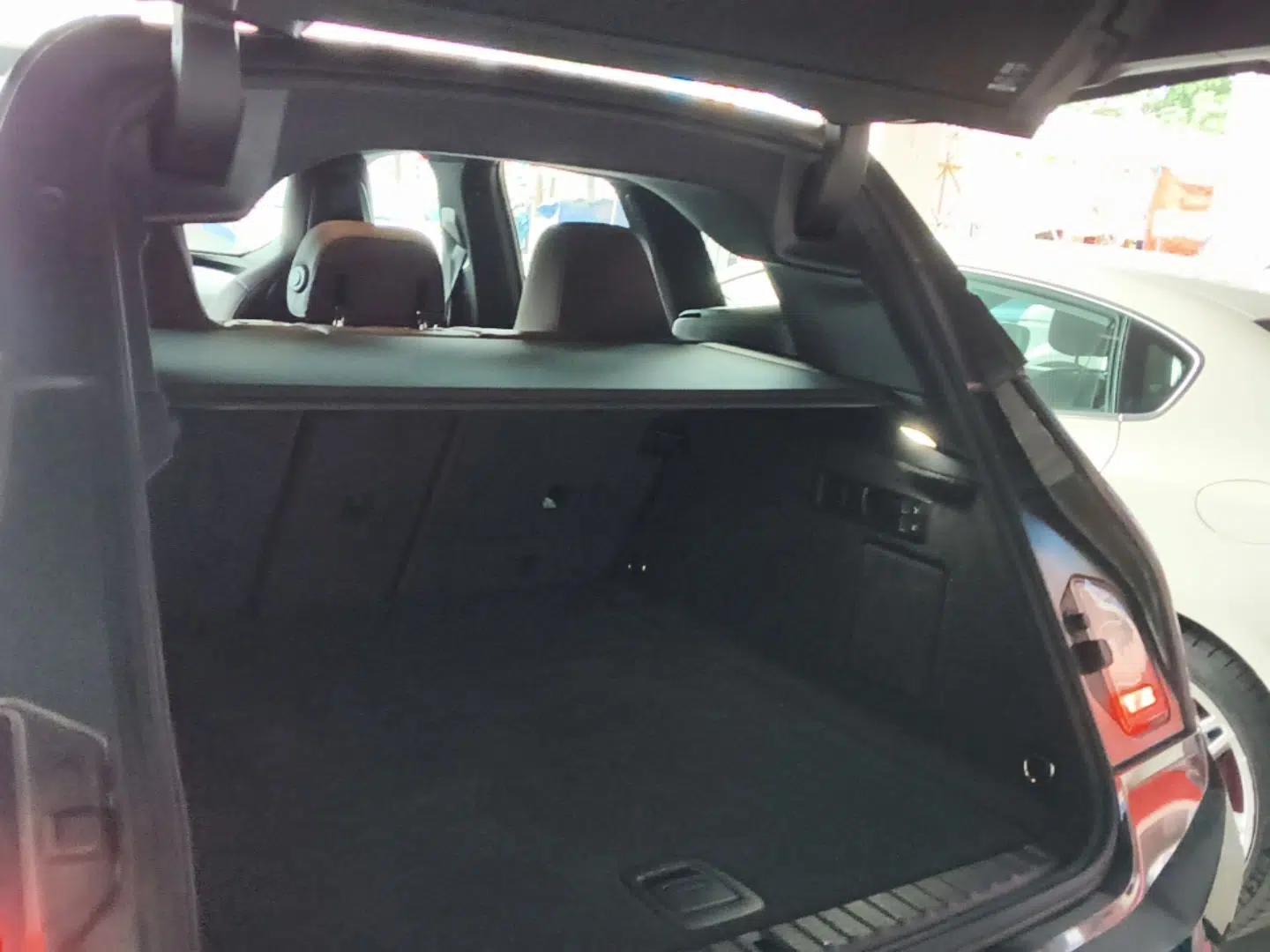 BMW iX 2022 xDrive40 — миниатюра 30