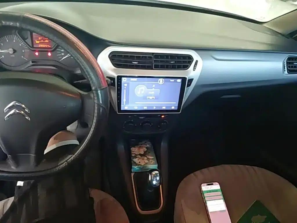 2014 Citroën Elysee 1.6L Manual Fashion Edition — миниатюра 10