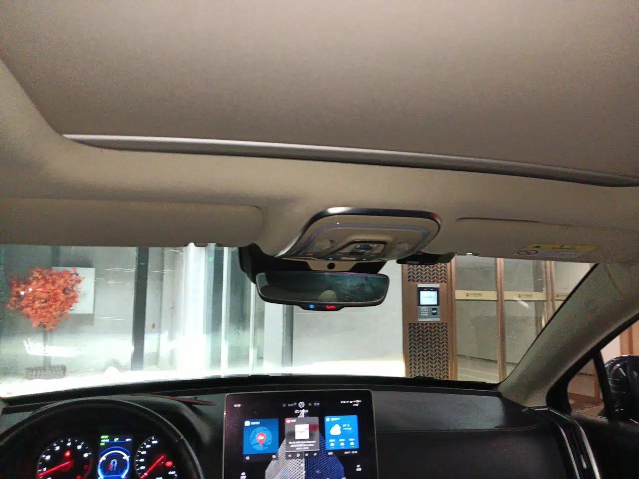 BYD Tang 2018 2.0T Automatic SmartConnect Prestige 5-Seater Emission Standard China V — миниатюра 18