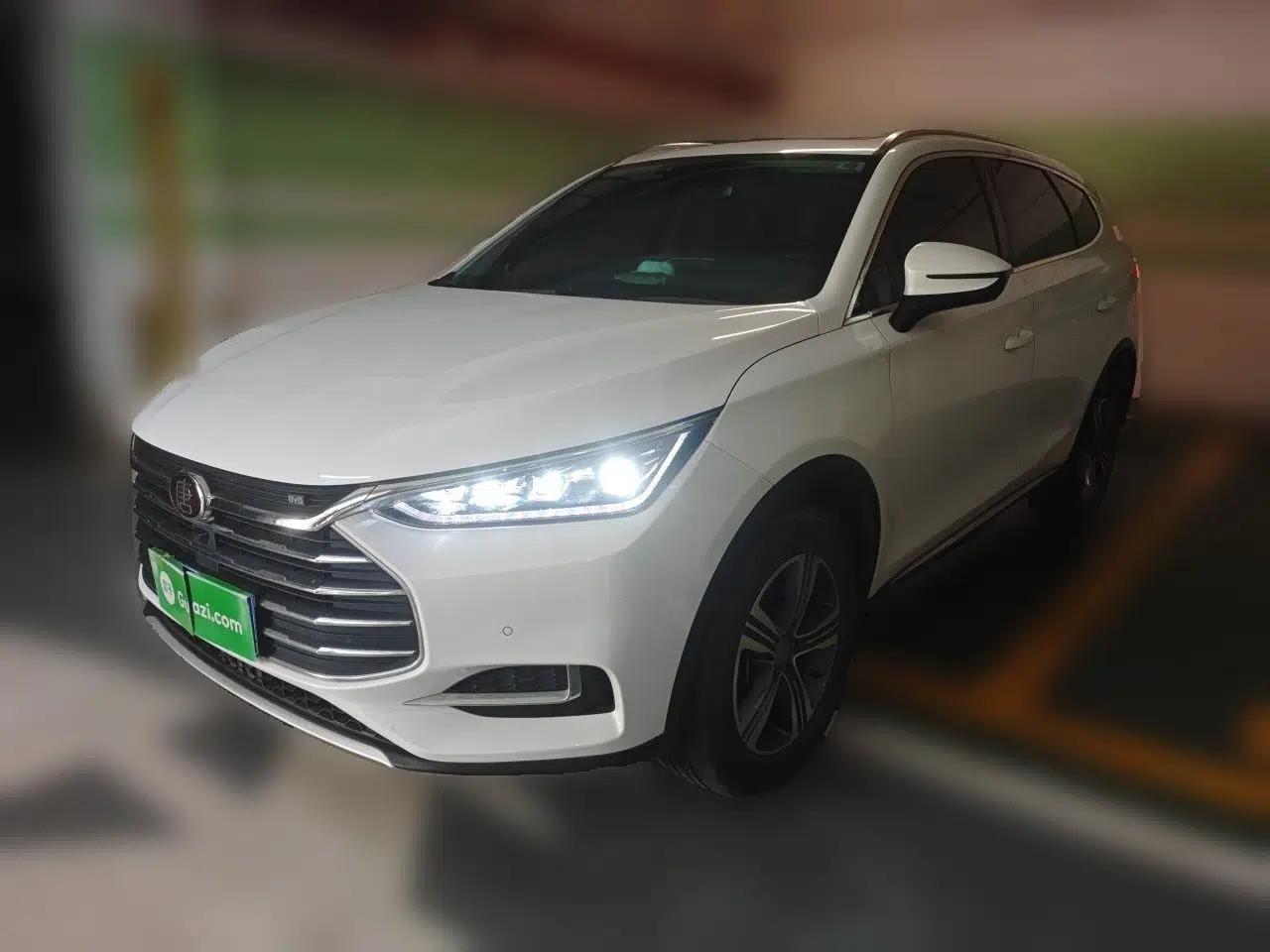BYD Tang 2019 2.0T Automatic SmartConnect Luxury Edition 5 Seats China VI Standard — миниатюра 1