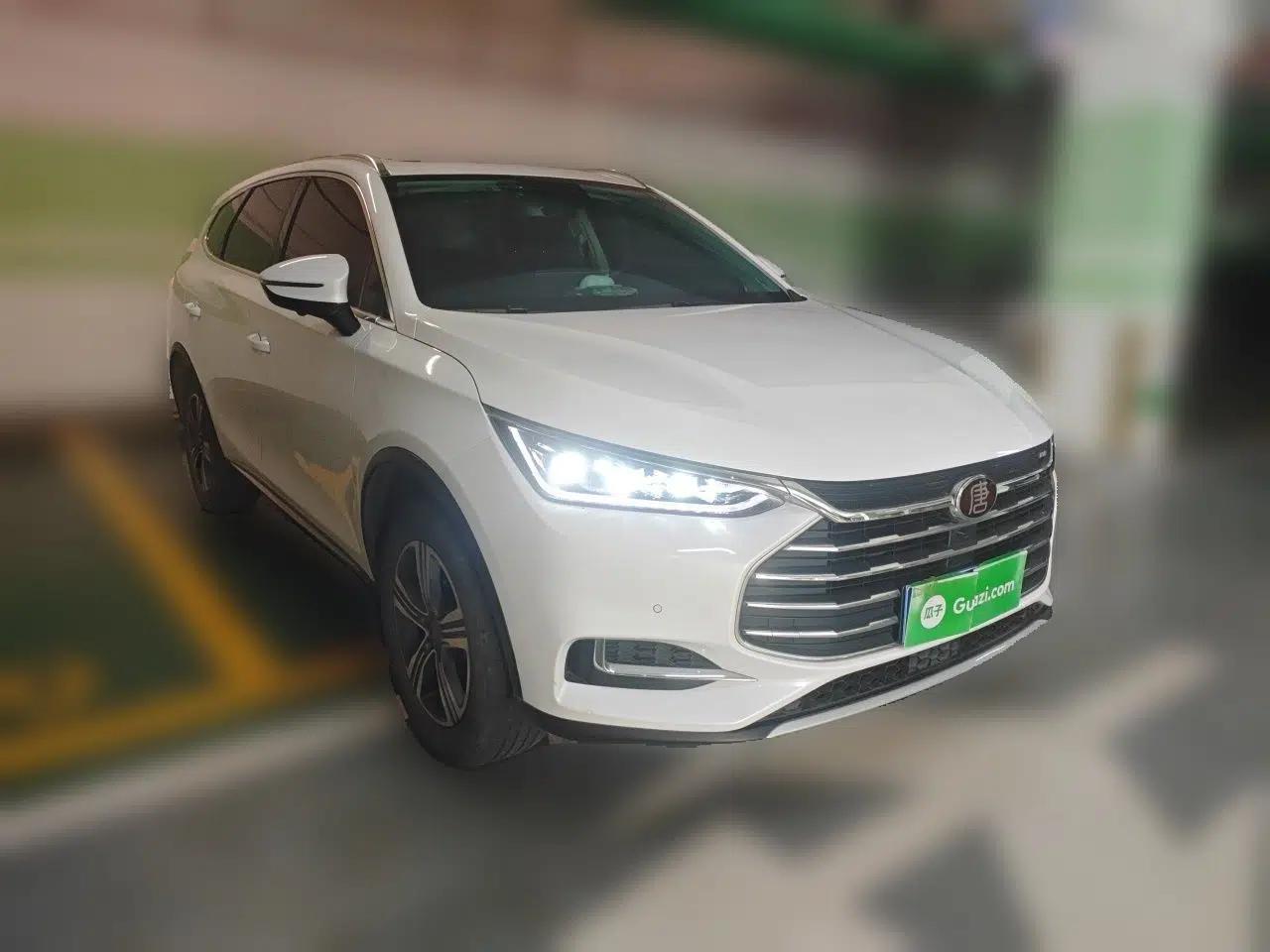 BYD Tang 2019 2.0T Automatic SmartConnect Luxury Edition 5 Seats China VI Standard — миниатюра 3
