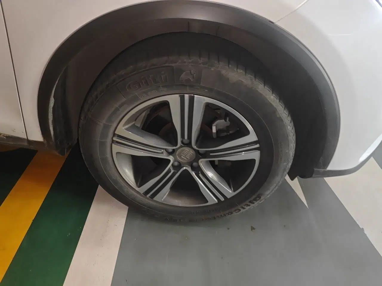 BYD Tang 2019 2.0T Automatic SmartConnect Luxury Edition 5 Seats China VI Standard — миниатюра 8