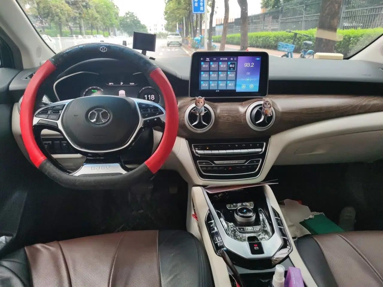 BAIC Beijing EU5 2018 R500 Smart Edition — миниатюра 9