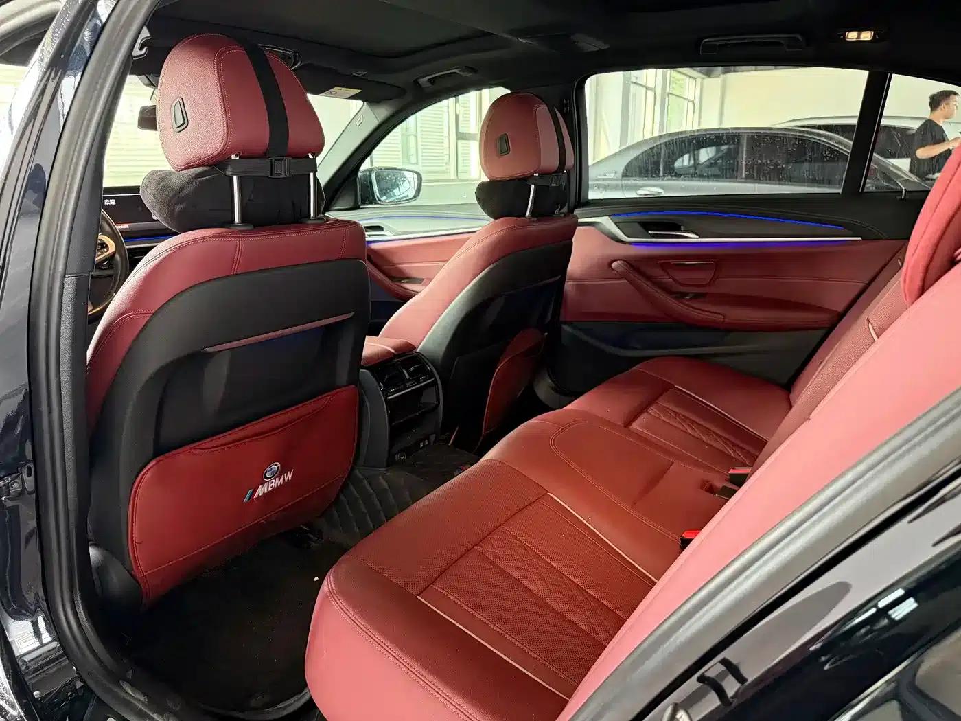 2022 BMW 5 Series 530Li Leading Edition M Sport Package — миниатюра 8