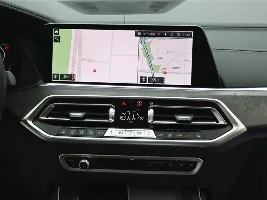 BMW X5 2022 Facelift xDrive 30Li M Sport Package — миниатюра 19
