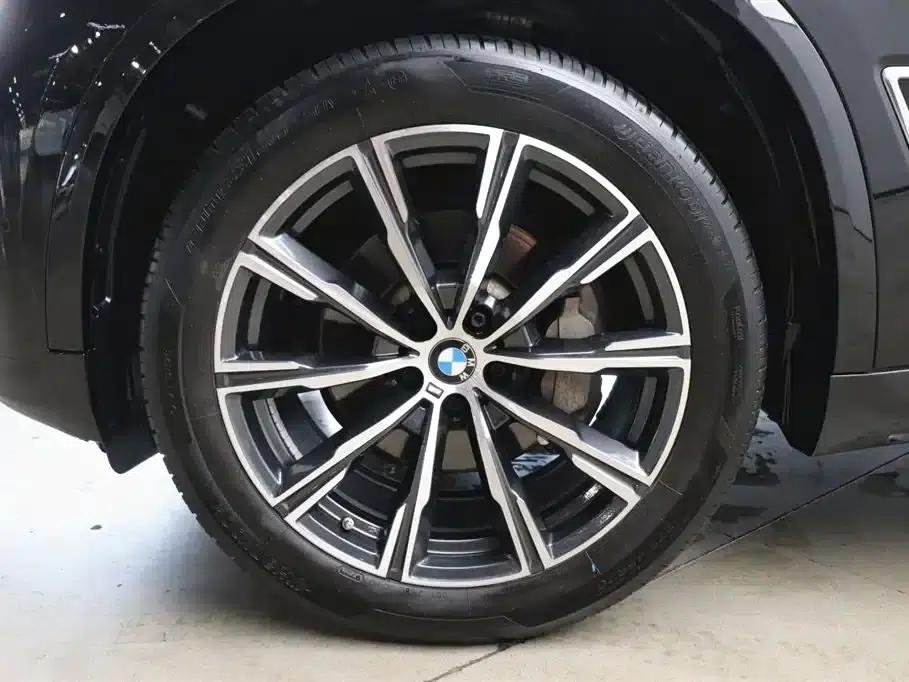 BMW X5 2022 Facelift xDrive 30Li M Sport Package — миниатюра 27