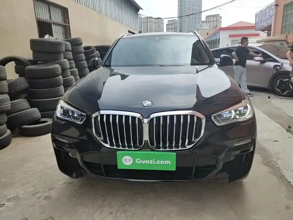 2019 BMW X5 xDrive40i M Sport Package (Imported) — миниатюра 3