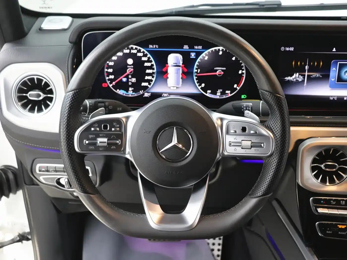 2023 Mercedes-Benz G-Class G 400 d European Spec — миниатюра 17