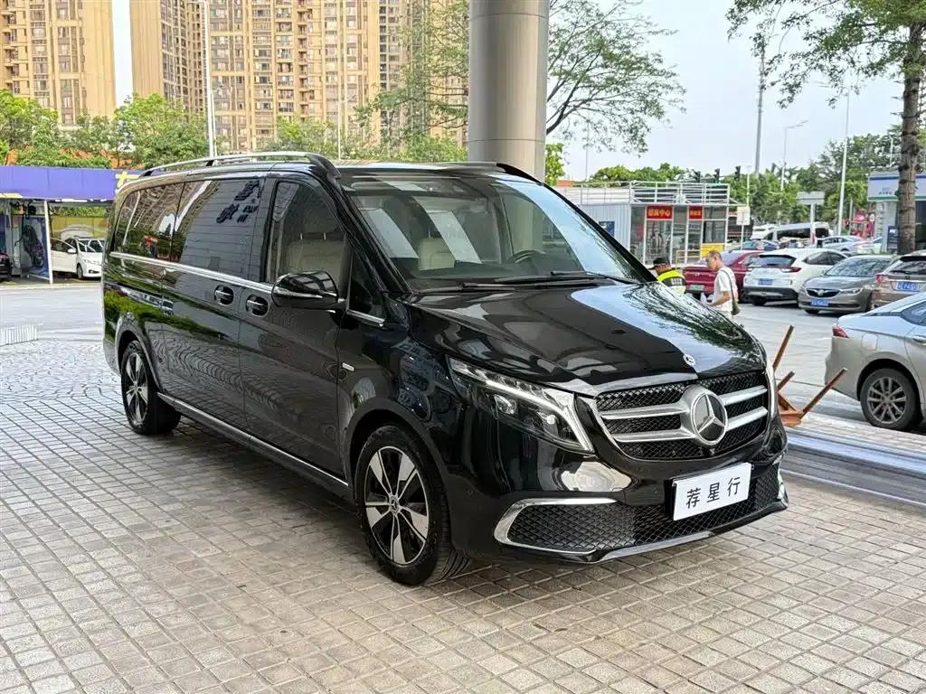 Mercedes-Benz V-Class 2022 V 260 L Long Wheelbase Premium Edition — миниатюра 6