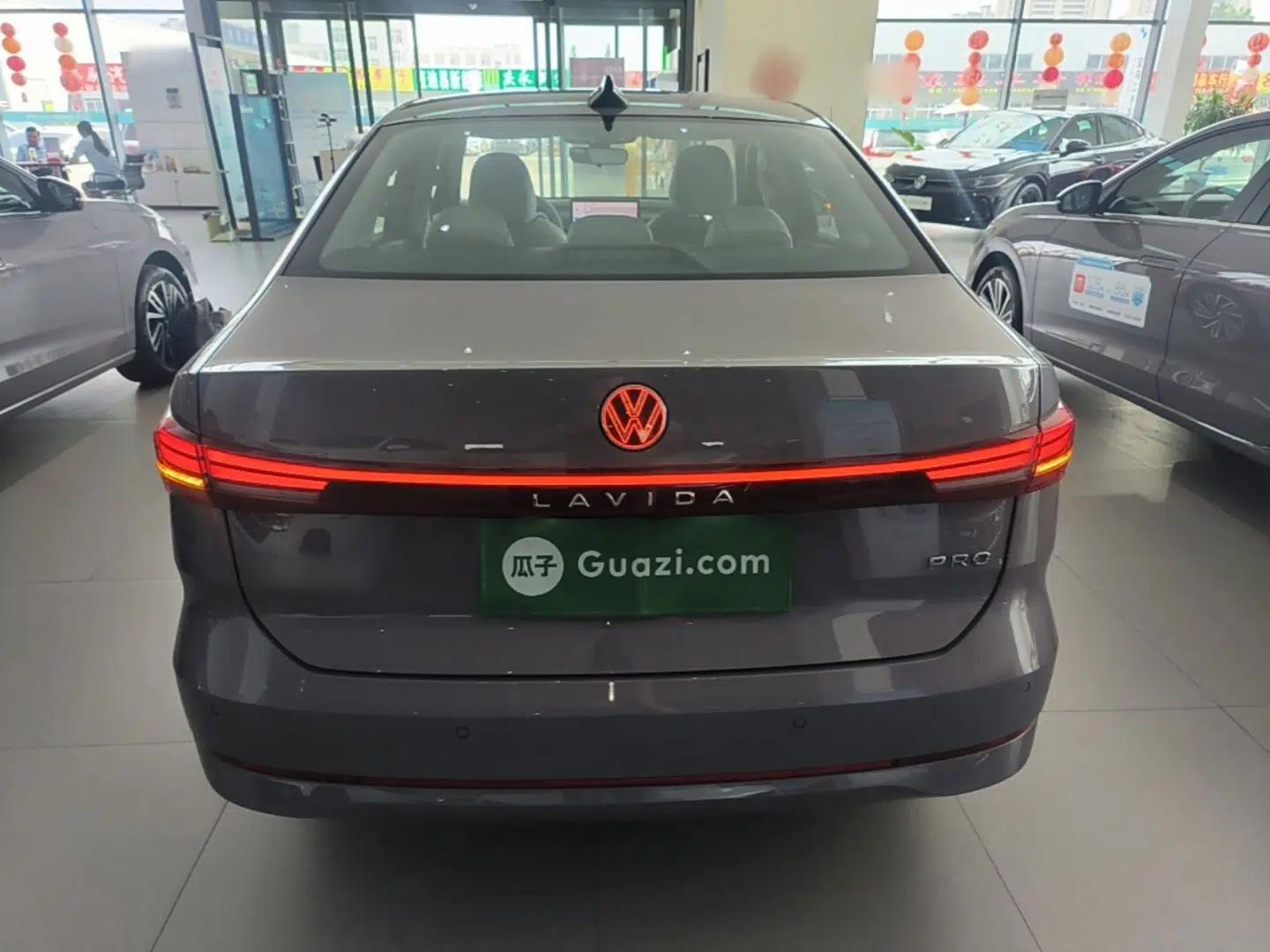 Volkswagen Lavida 2026 Pro 300TSI Starry Zhi Yi Edition — миниатюра 5