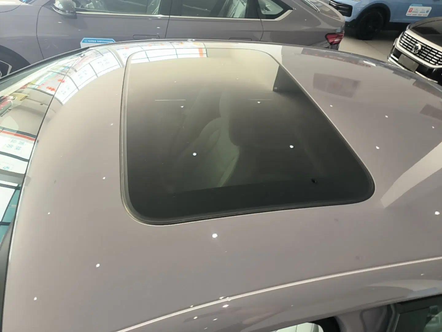 Volkswagen Lavida 2026 Pro 300TSI Starry Zhi Yi Edition — миниатюра 7