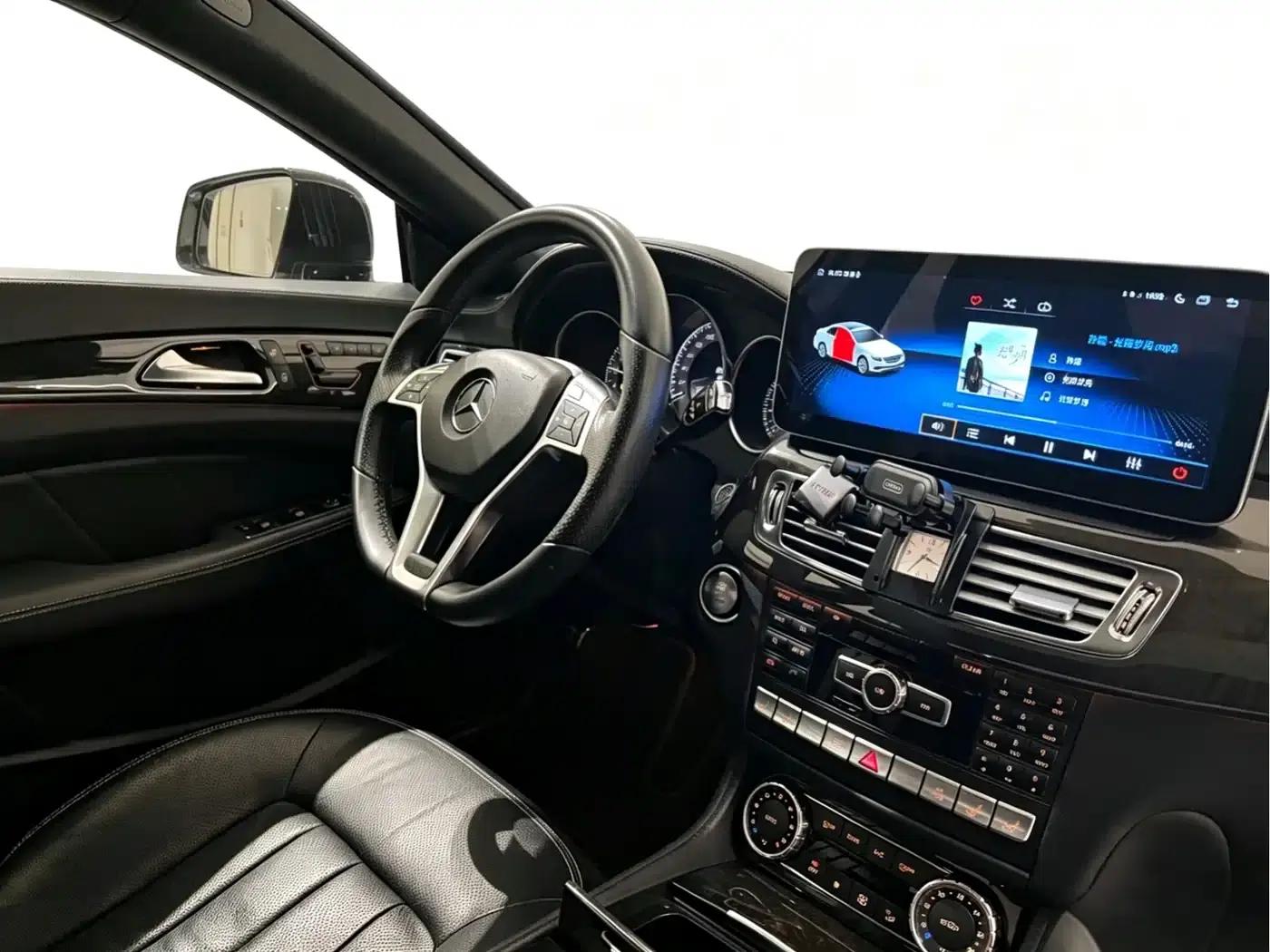 2012 Mercedes-Benz CLS 350 CGI — миниатюра 5