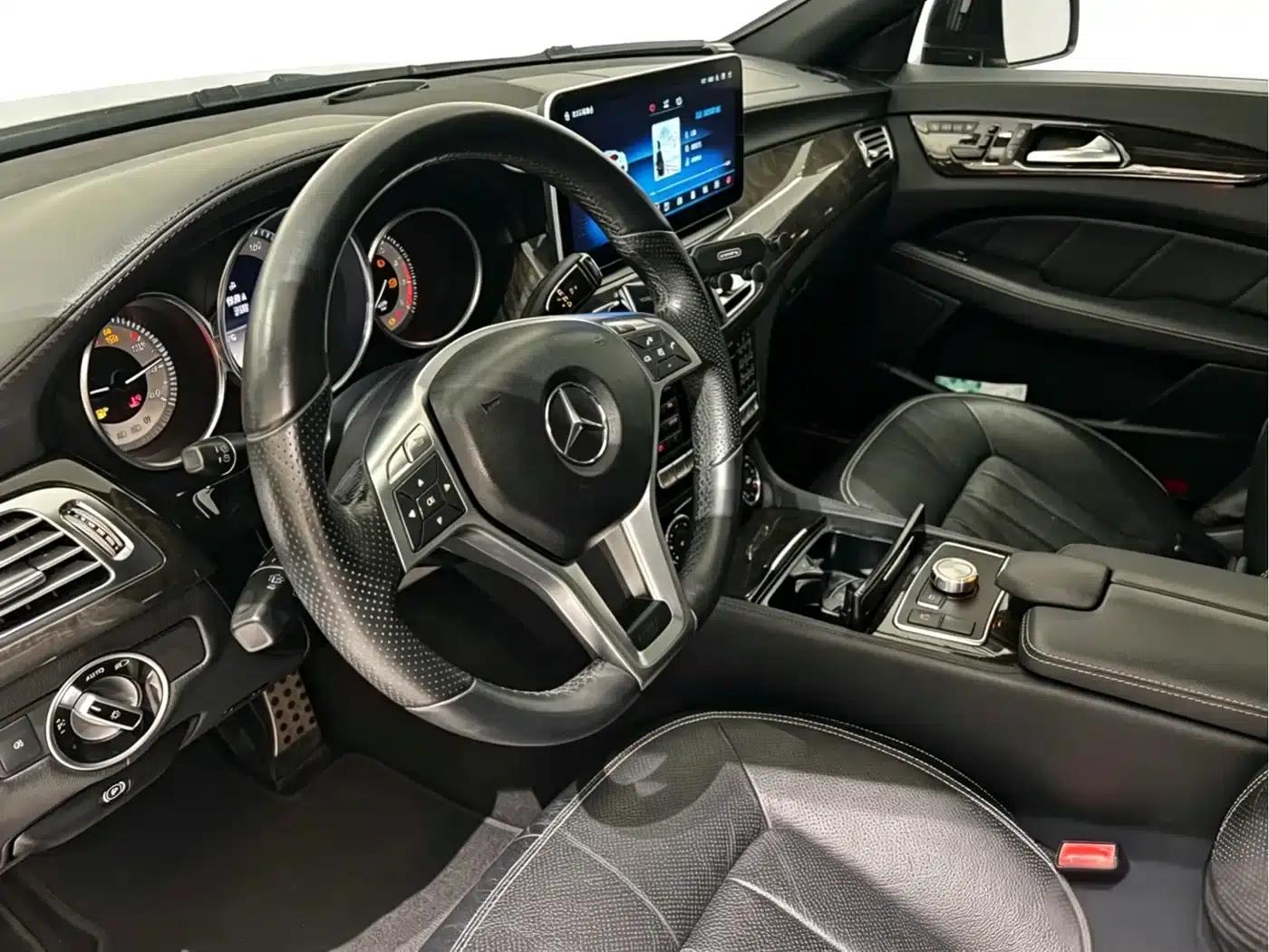 2012 Mercedes-Benz CLS 350 CGI — миниатюра 7