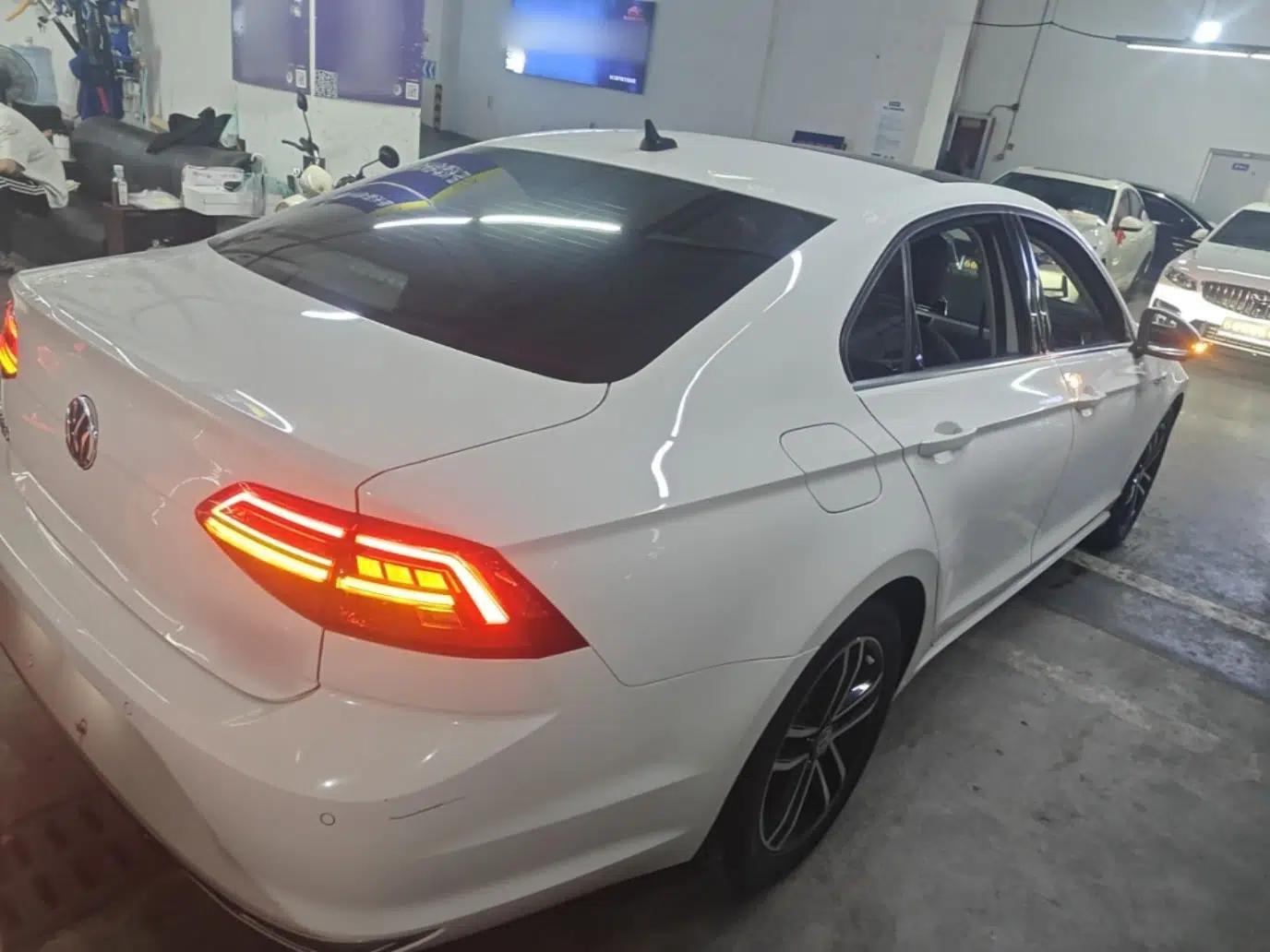 Volkswagen Lamando 2021 280TSI DSG Comfort Edition — миниатюра 6