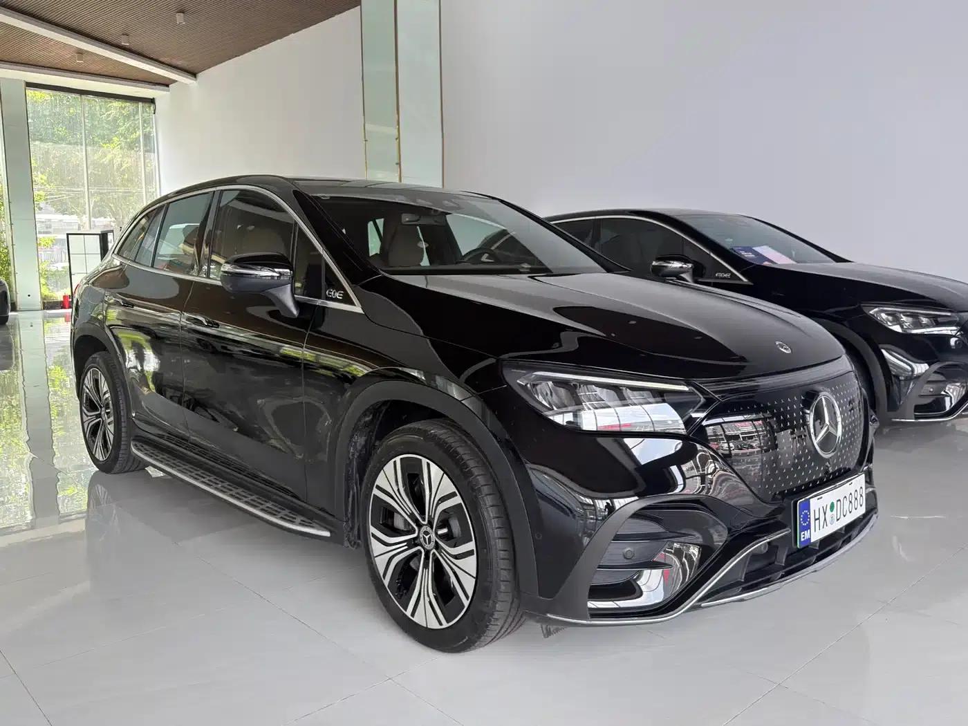 Mercedes-Benz EQE SUV 2024 500 4MATIC Luxury Edition — миниатюра 3