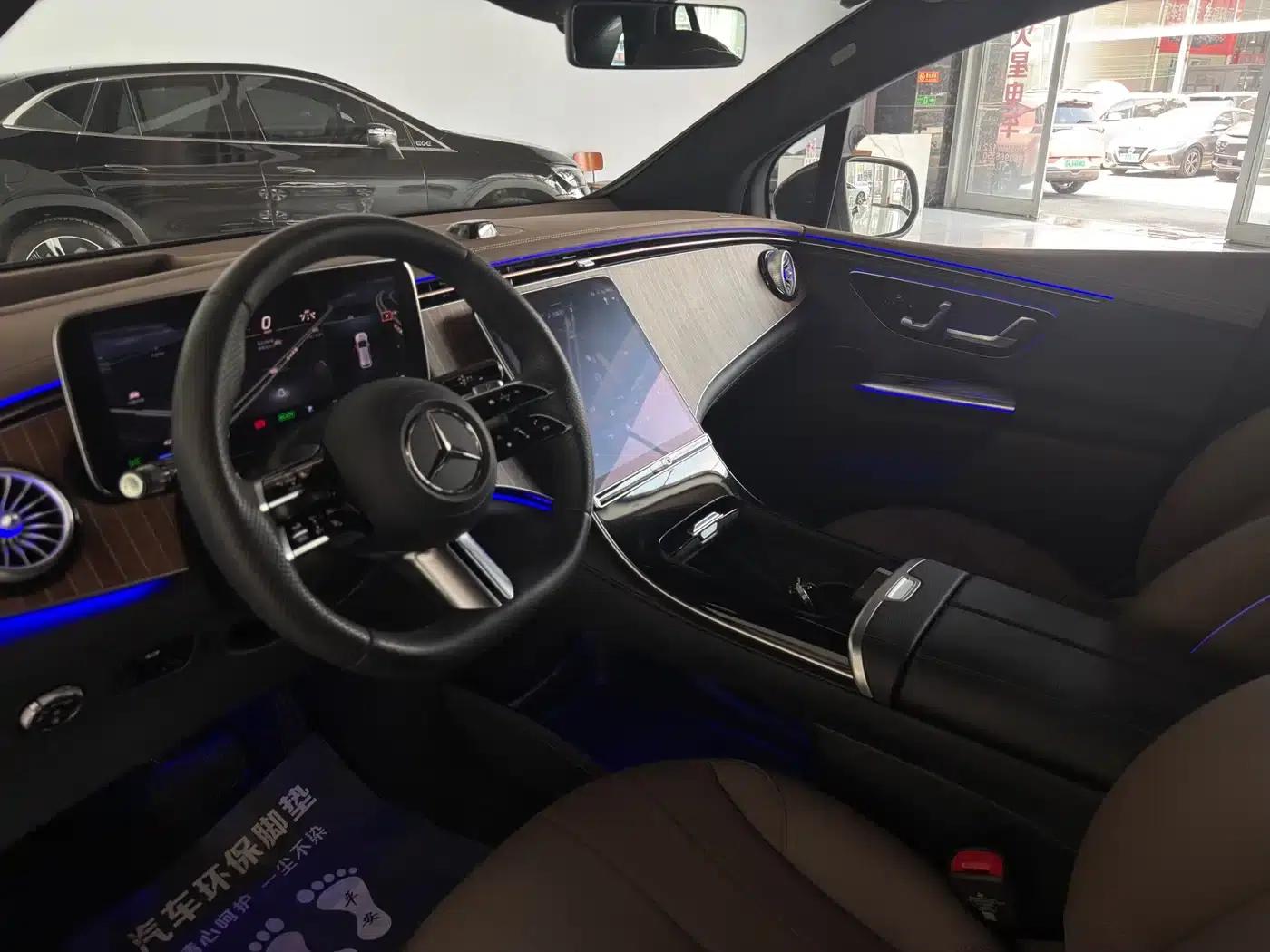 Mercedes-Benz EQE SUV 2024 500 4MATIC Luxury Edition — миниатюра 6