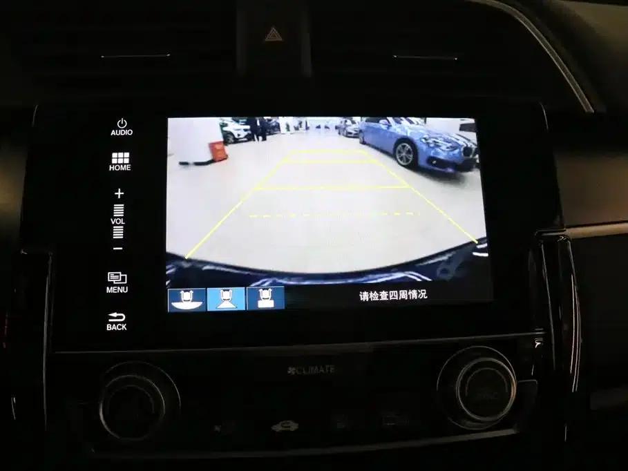 2016 Civic 220TURBO CVT Luxury Edition — миниатюра 8