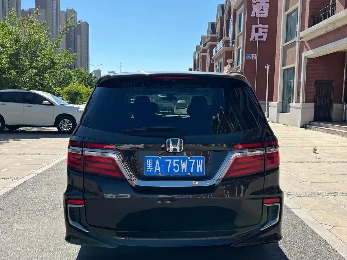 Elysion 2019 2.0L Hybrid Luxury Edition — миниатюра 6