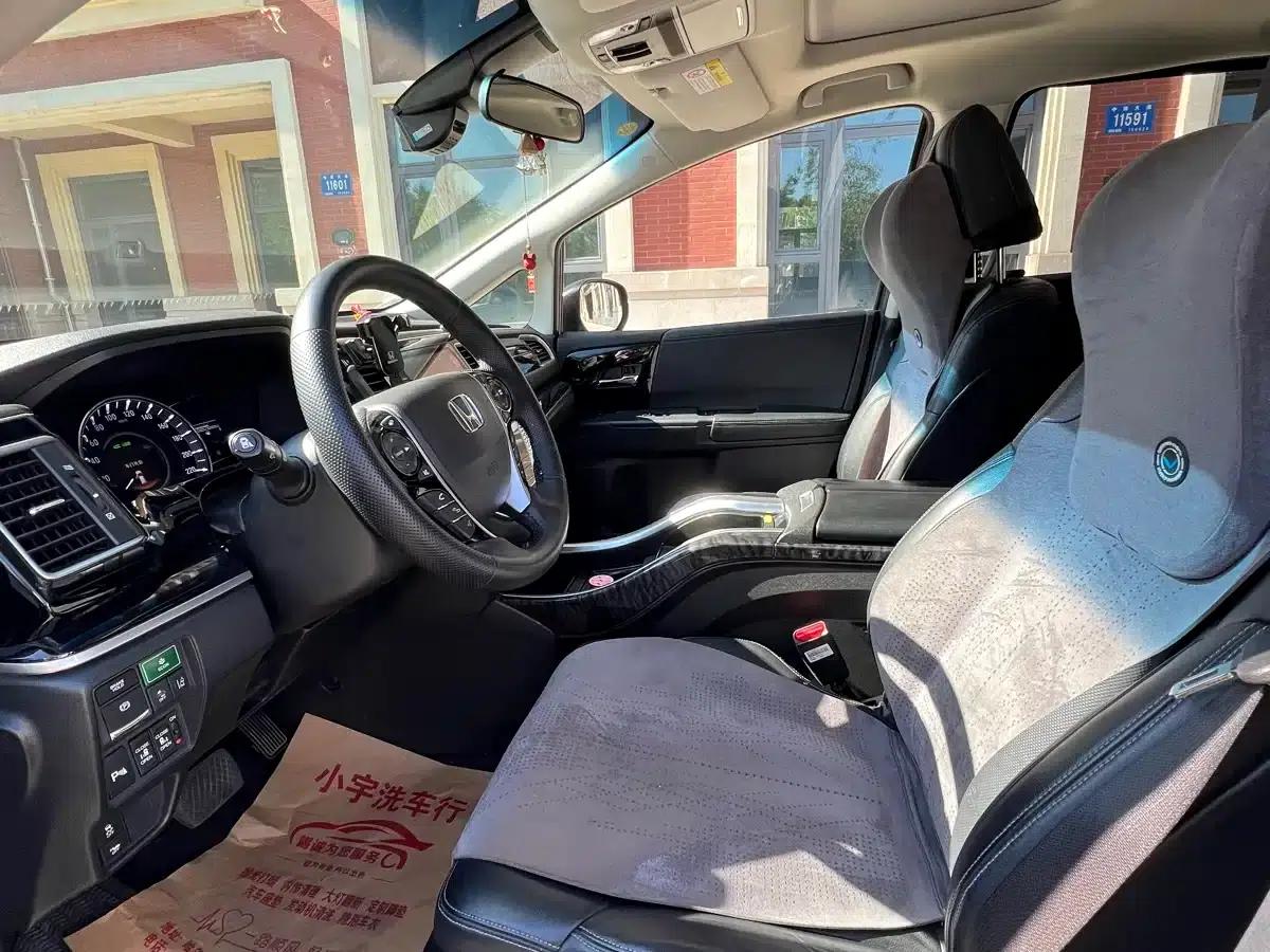 Elysion 2019 2.0L Hybrid Luxury Edition — миниатюра 8
