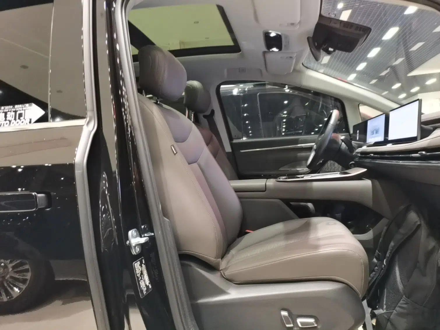 SAIC MAXUS G70 2024 2.0T Automatic Flagship Version 7 Seats — миниатюра 19