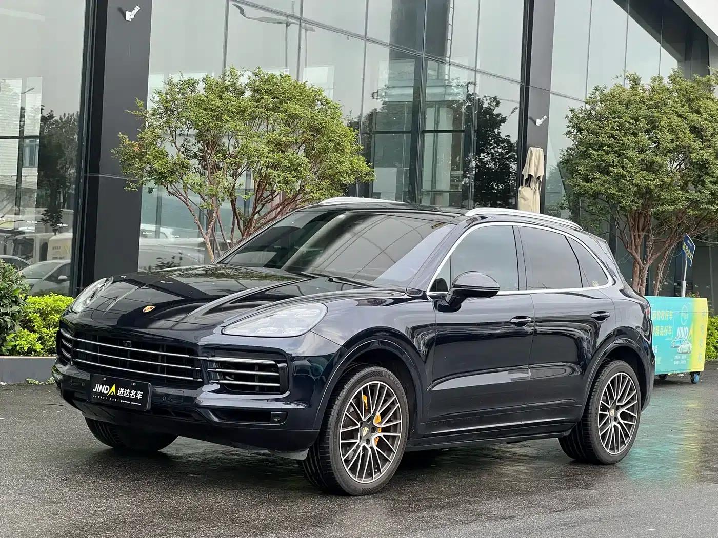 Cayenne 2019 Cayenne 3.0T — миниатюра 1