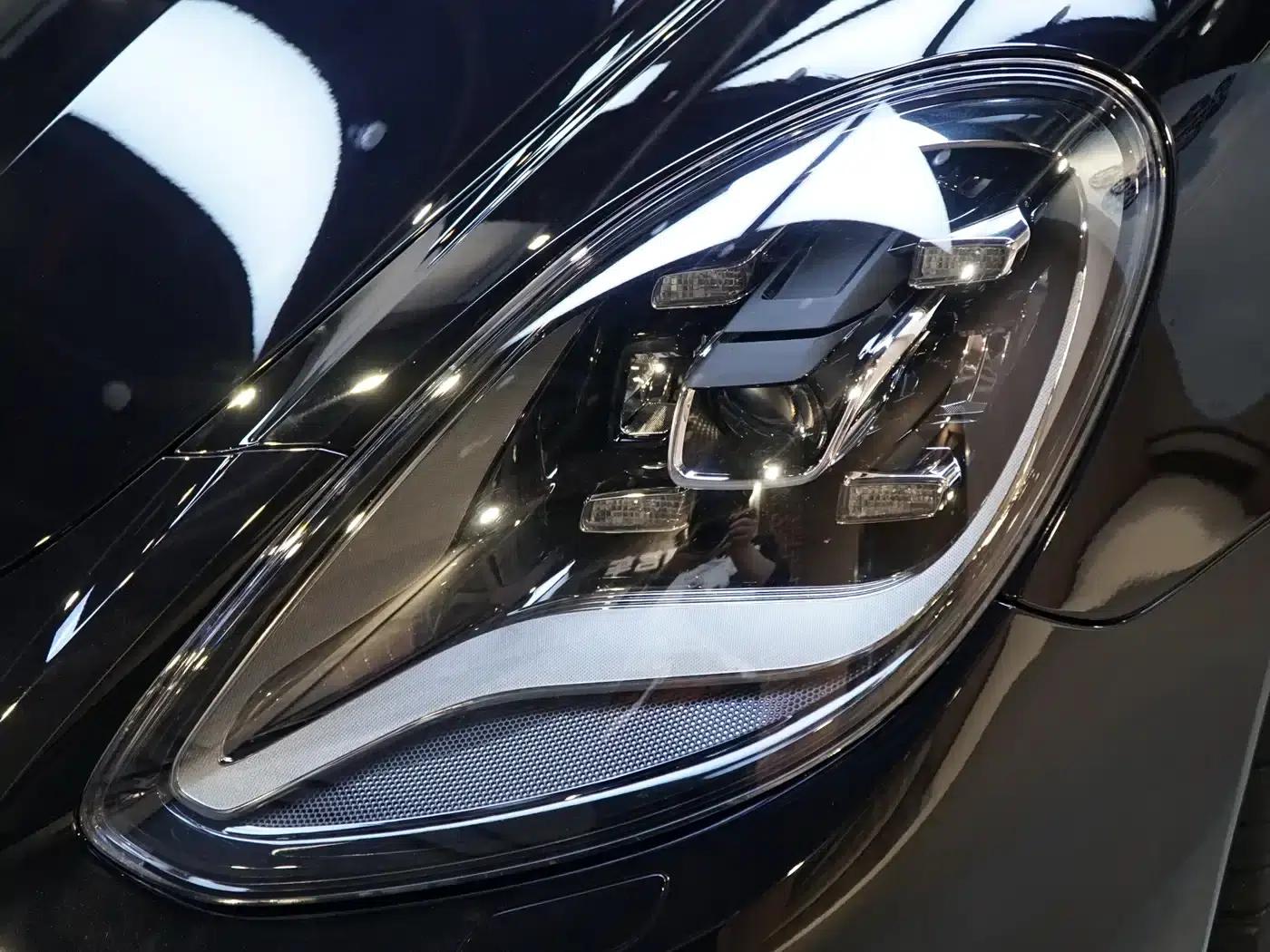2019 Panamera Executive Long Wheelbase 2.9T — миниатюра 24