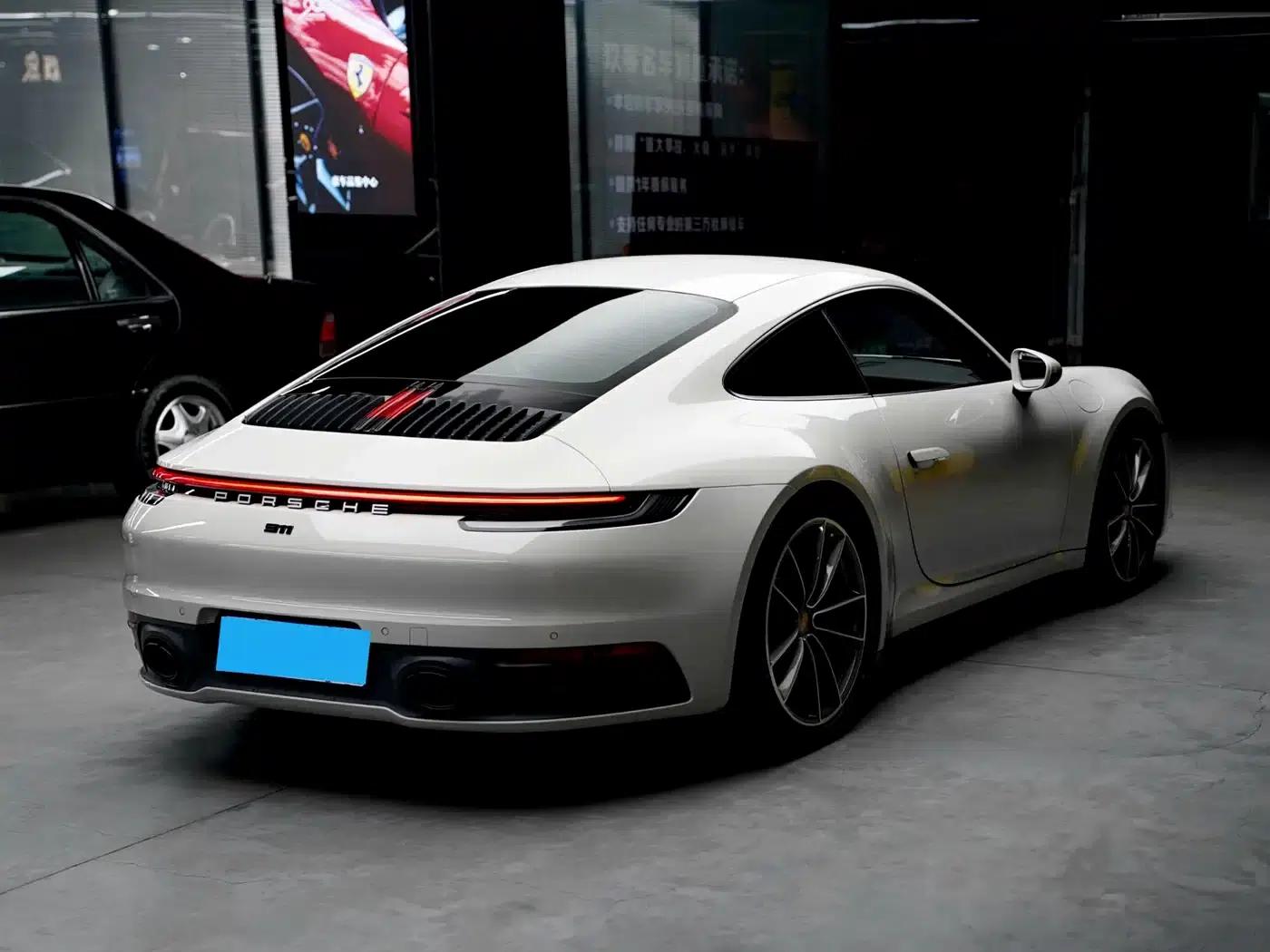 2023 Porsche 911 Carrera 3.0T — миниатюра 7