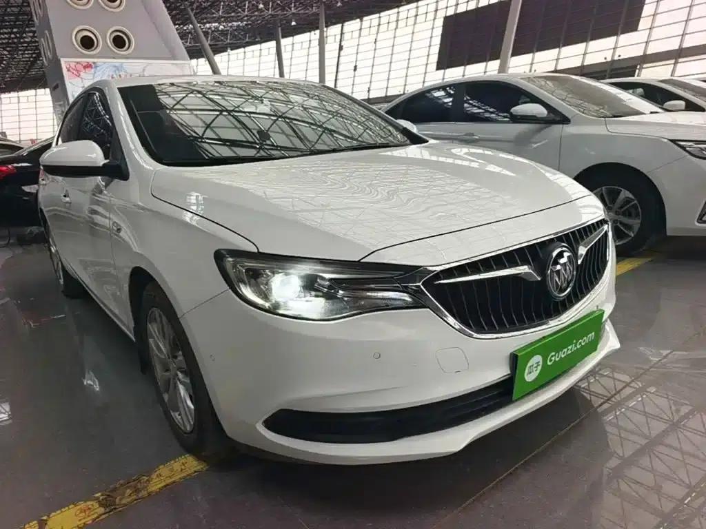 Buick Excelle 2021 Facelift Classic 1.5L Automatic Elite — миниатюра 4