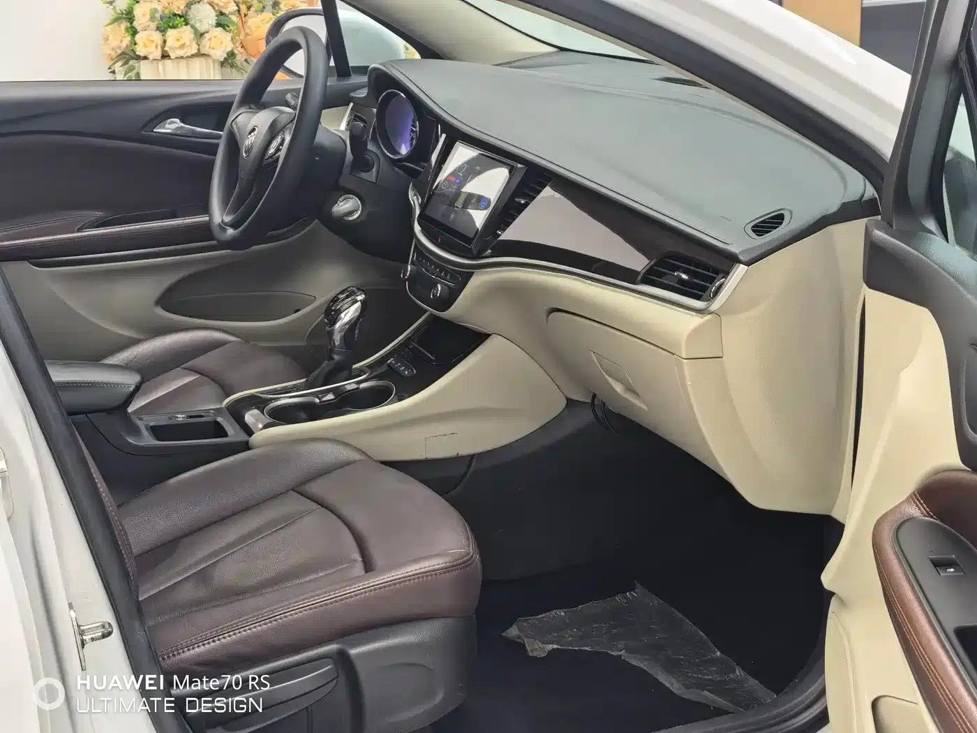 Buick Verano 2018 Sedan 15S Automatic Entry-Level — миниатюра 8