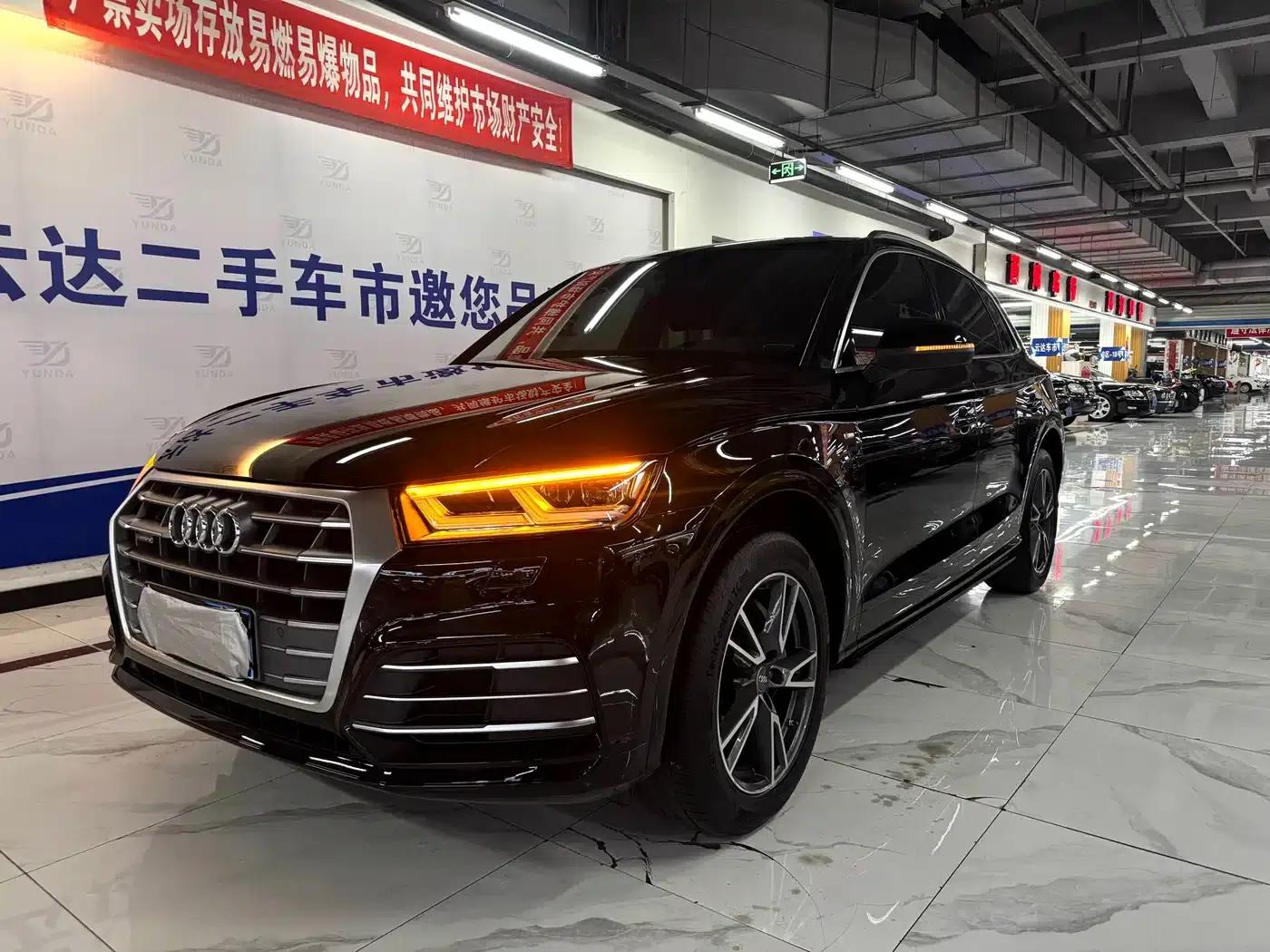Audi Q5L 2018 45 TFSI Premium Fashion Edition (National V Emission Standard) — миниатюра 1