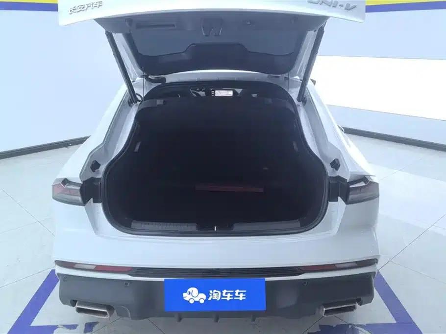 Changan UNI-V 2024 1.5T Premium Edition — миниатюра 4