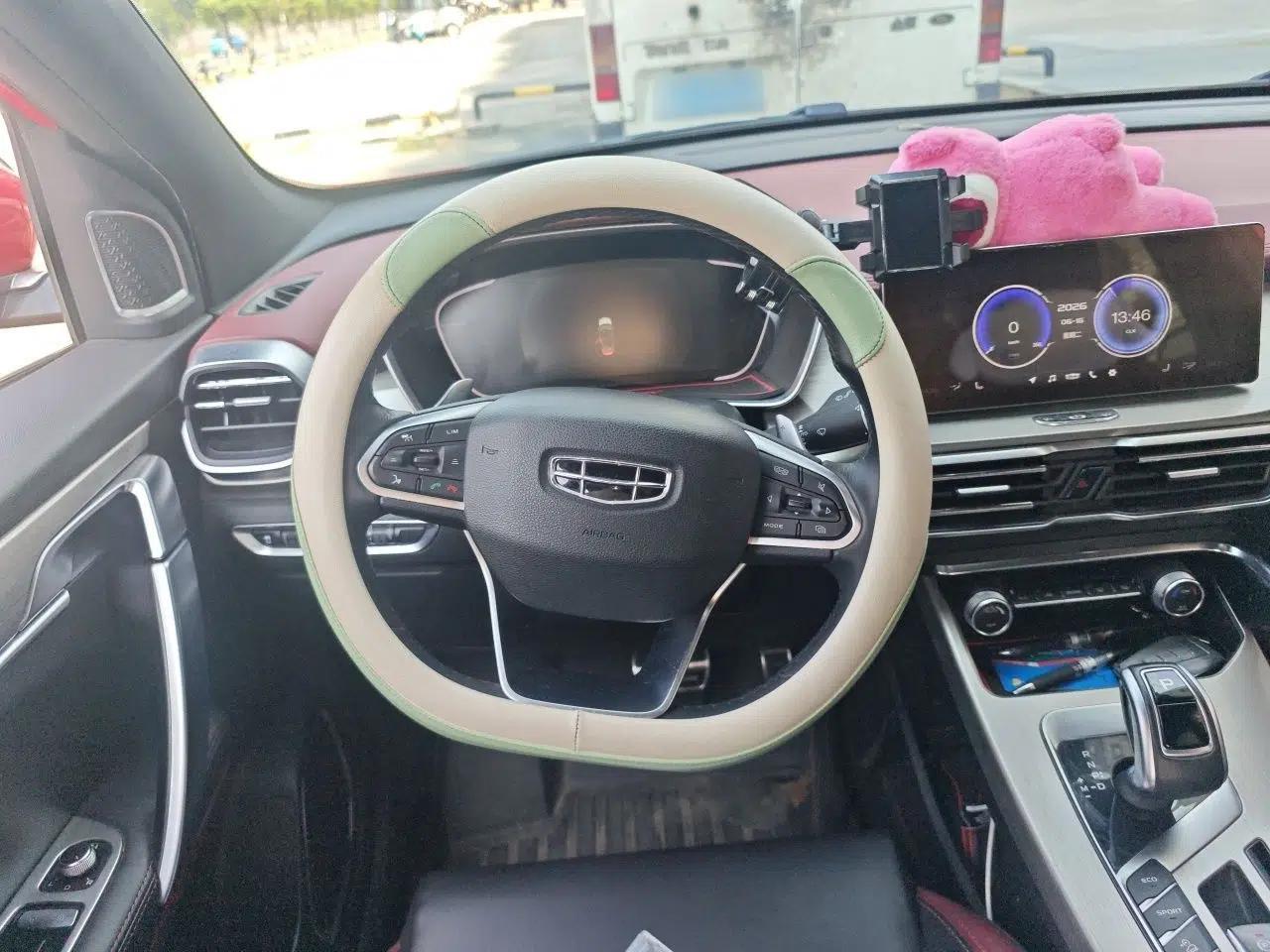 Geely Auto Coolray 2019 Sport Model 260T DCT Battle China V Standard — миниатюра 10